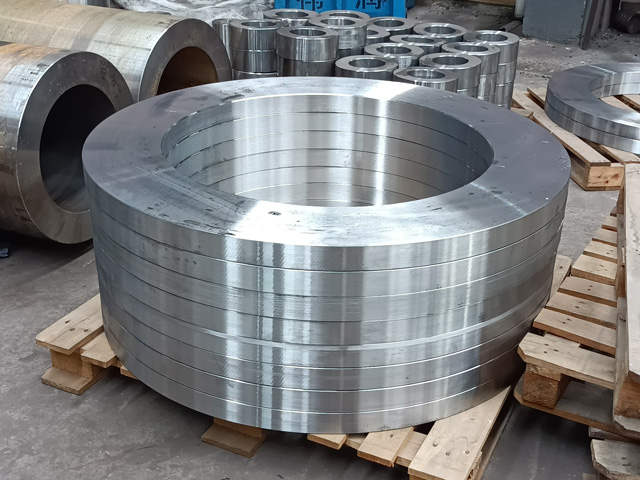 carbon-steel-machined-forgings