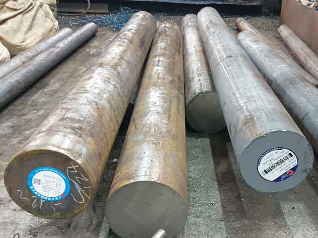 steel material for hot forging process